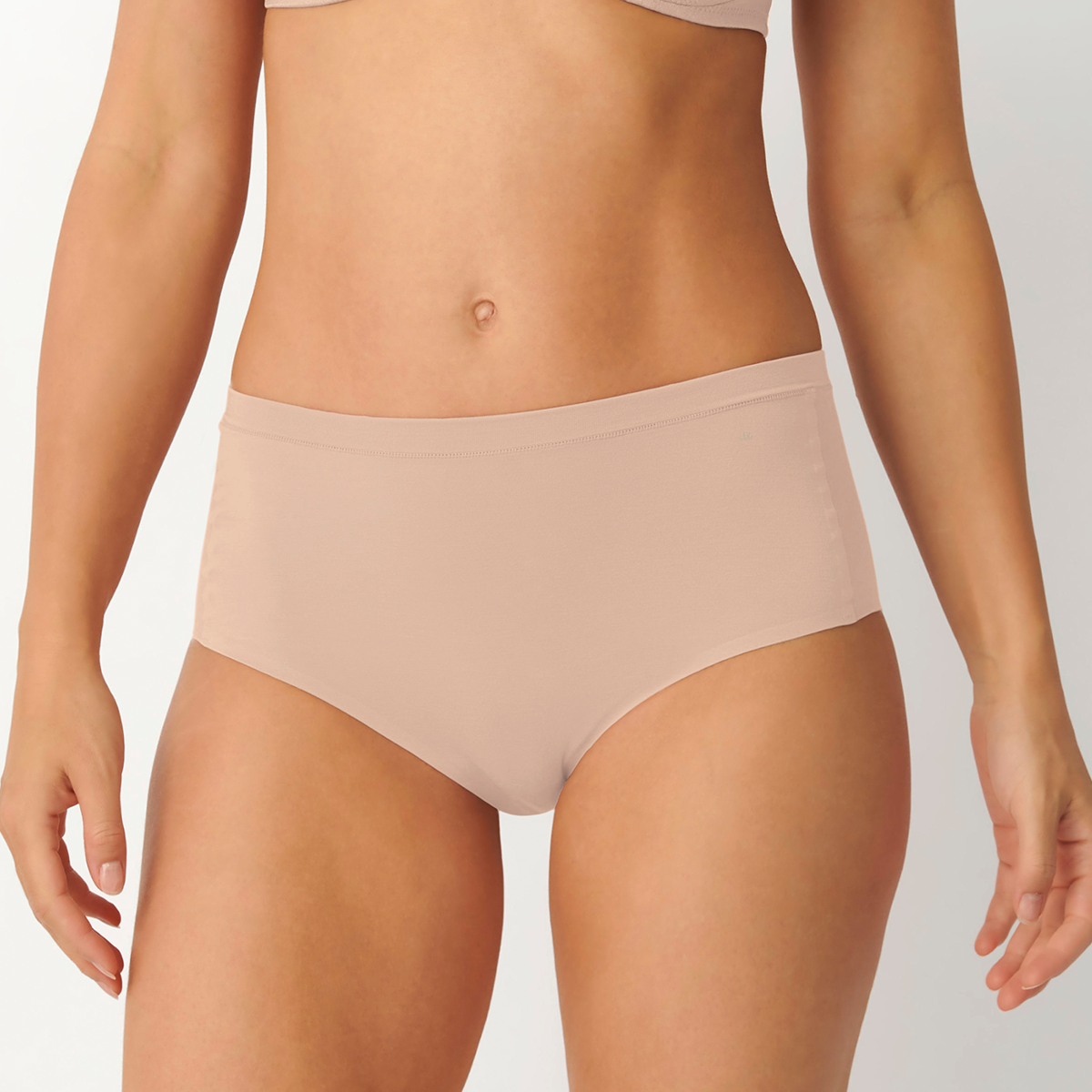 Triumph Smart Natural - Neutral Beige - 10211539-00EP