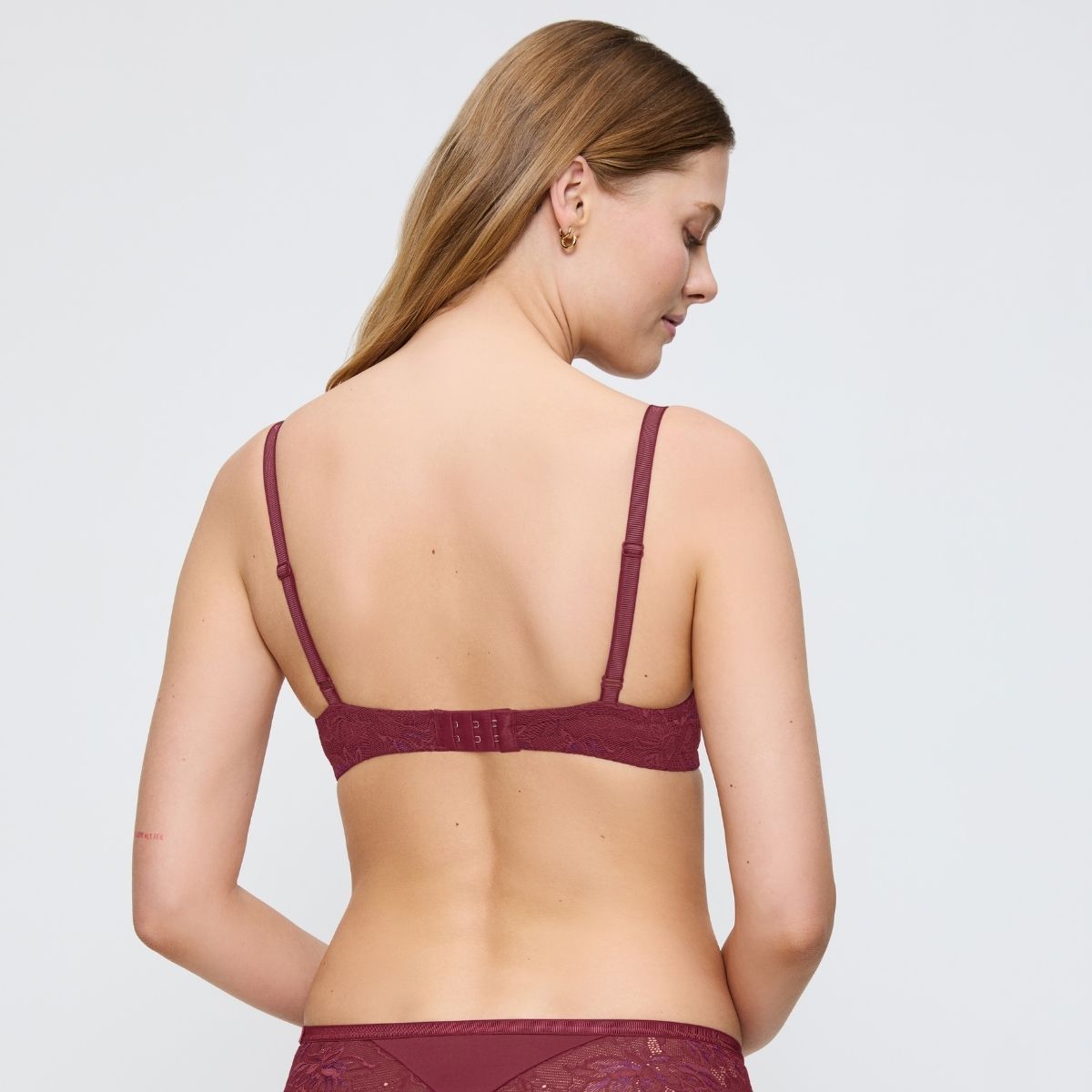 Triumph Amourette Charm WHP01 BH med bøjle, bordeaux - 10214459 - 6926 - Sweet Marsala