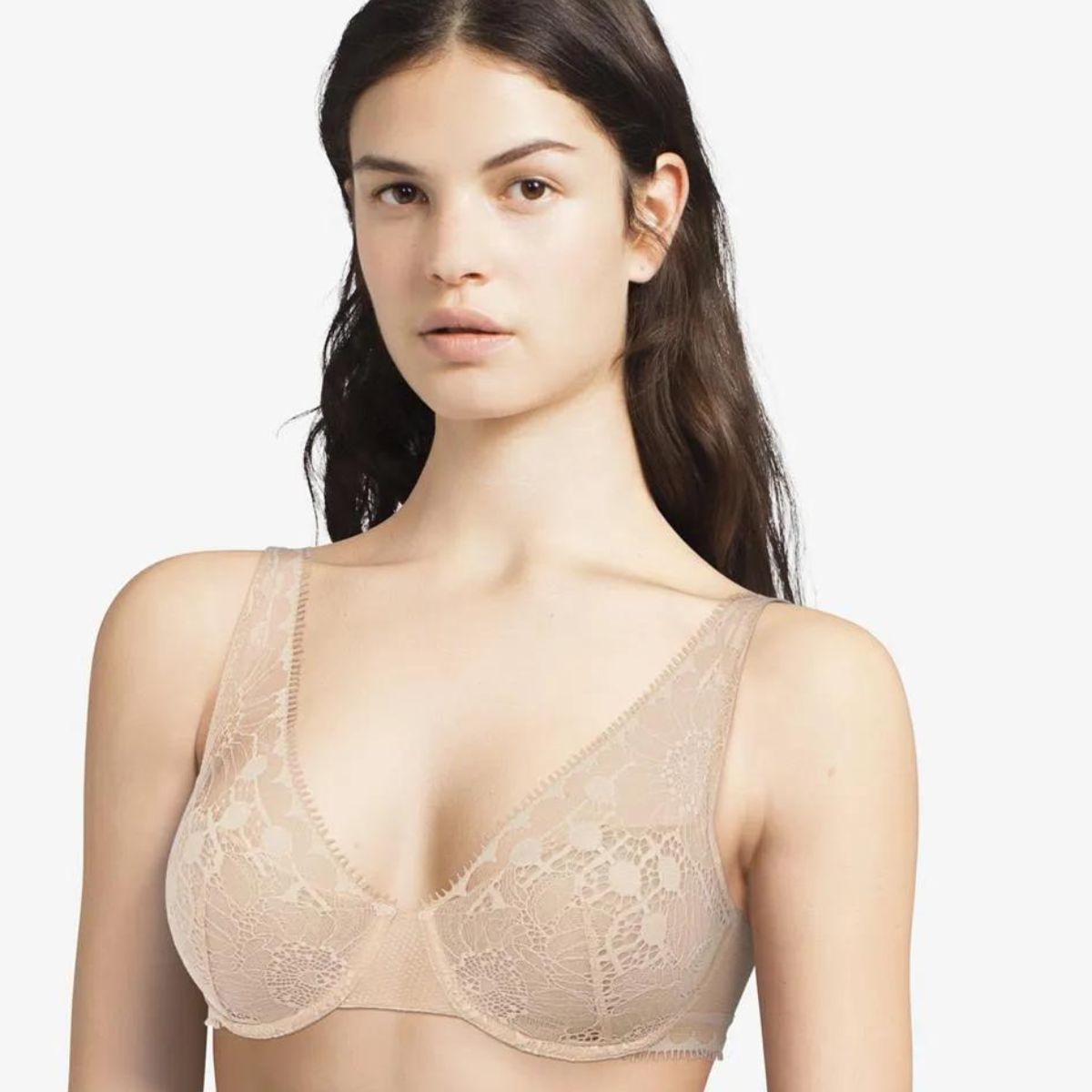 Chantelle Day to night - Golden Beige - C15F70-01N