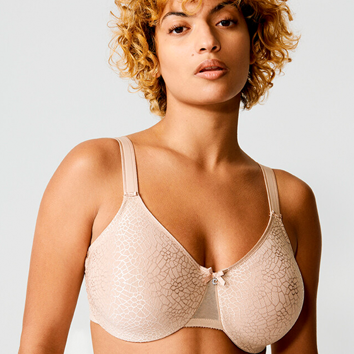 Chantelle C Magnifique - Nude - C18910-0WU