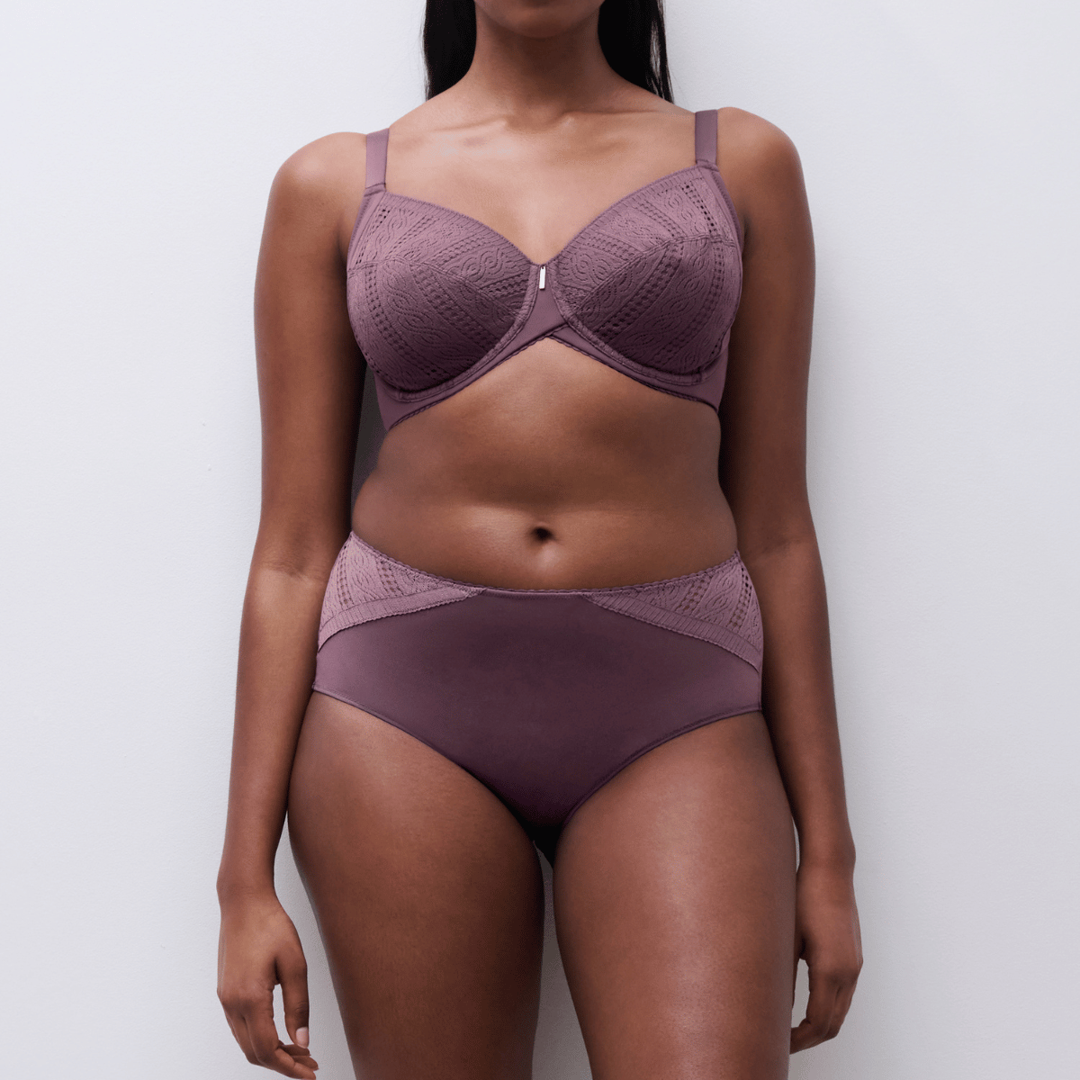 Chantelle Easy Feel Easy Support maxi trusse, lilla - C915C5 - 05C - Hyacinth