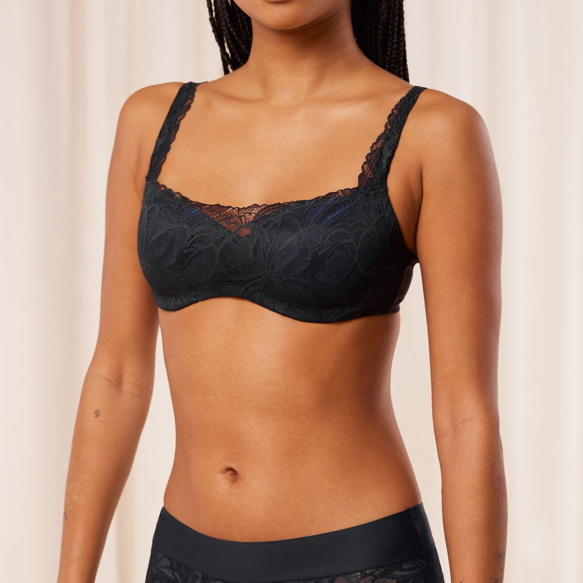 Triumph Body Make-Up Illusion Lace - Black - 10219845-0004