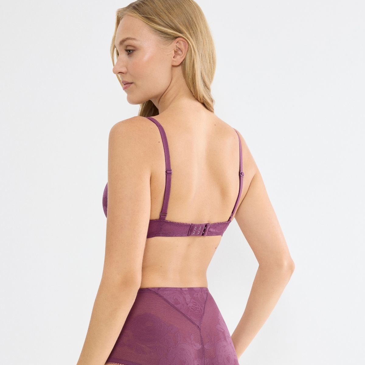Triumph Wild Rose Sensation WP BH med bøjle, lilla - 10205990 - 0049 - Flower Purple
