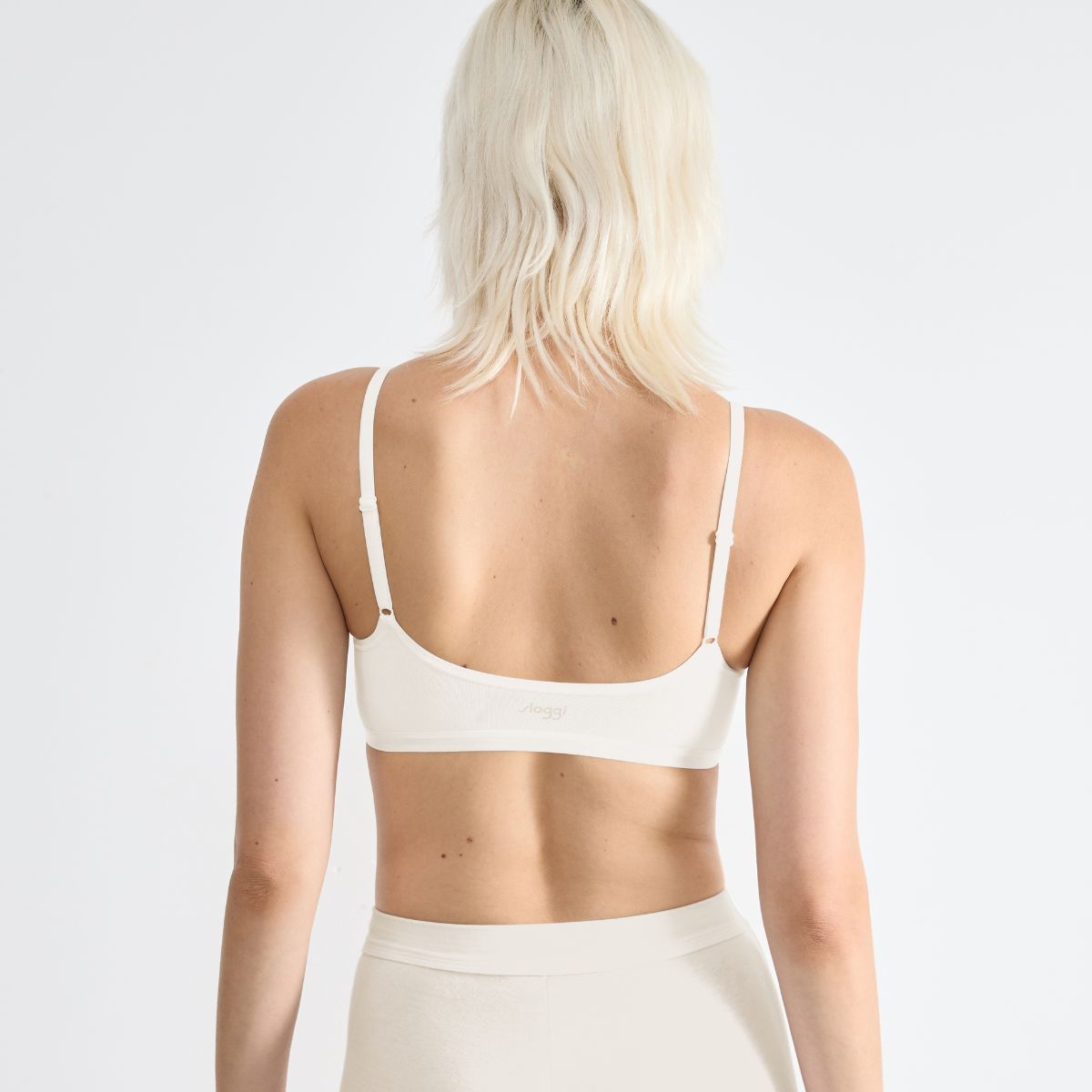 Sloggi Go Daily BH top, hvid - 10222329 - 00GZ - Silk White