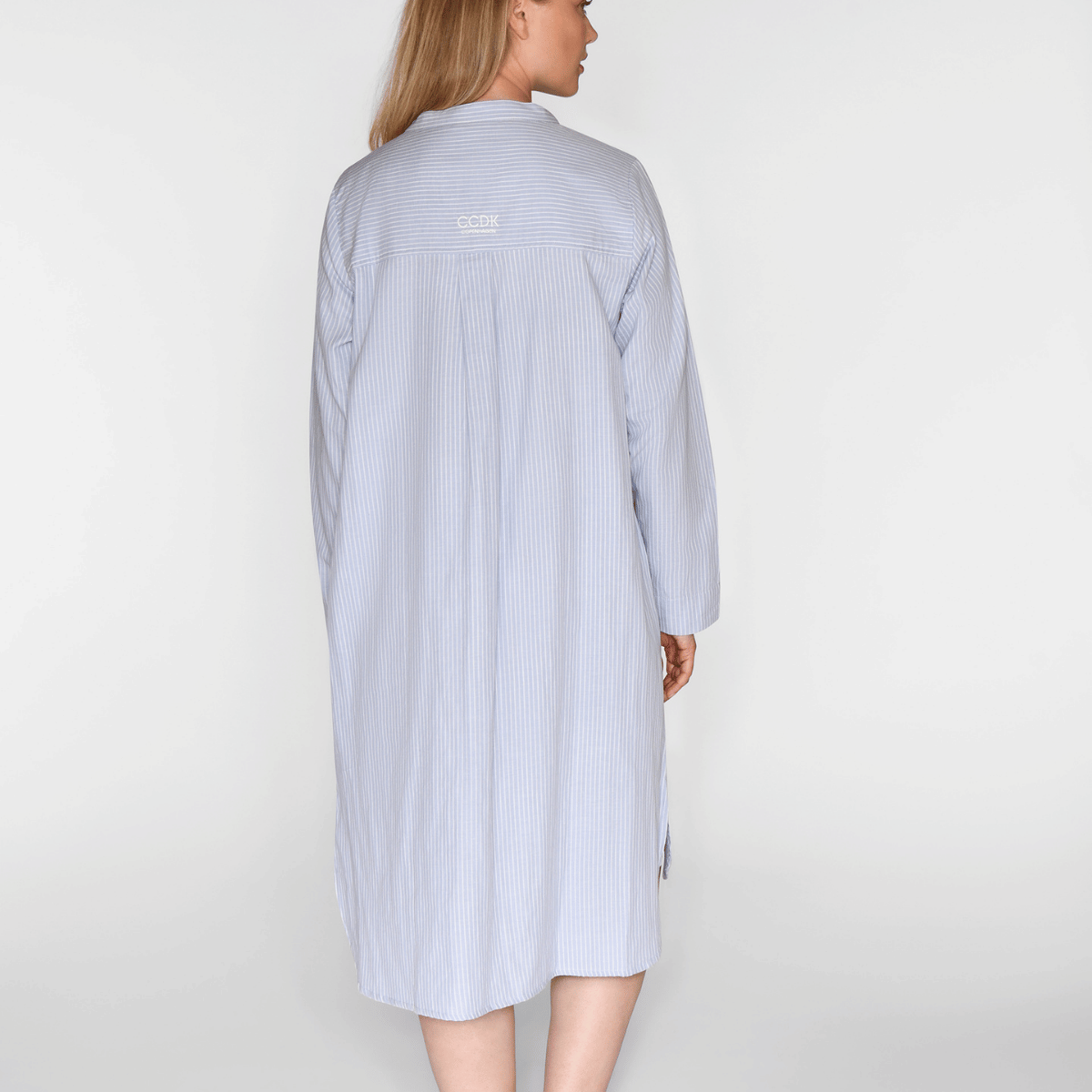 CCDK Amalie natkjole, lyseblå - 60927 - 6105 - Eventide Stripe