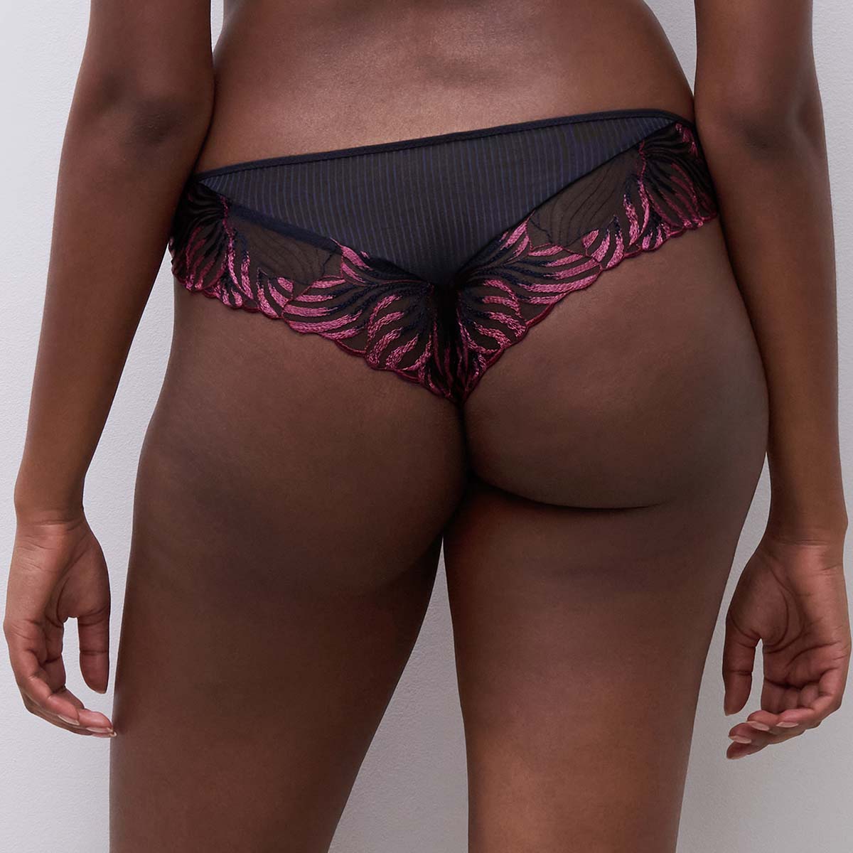 Chantelle Legend tanga trusse, blå - C15YG0 - E15 - Ocean Aurora